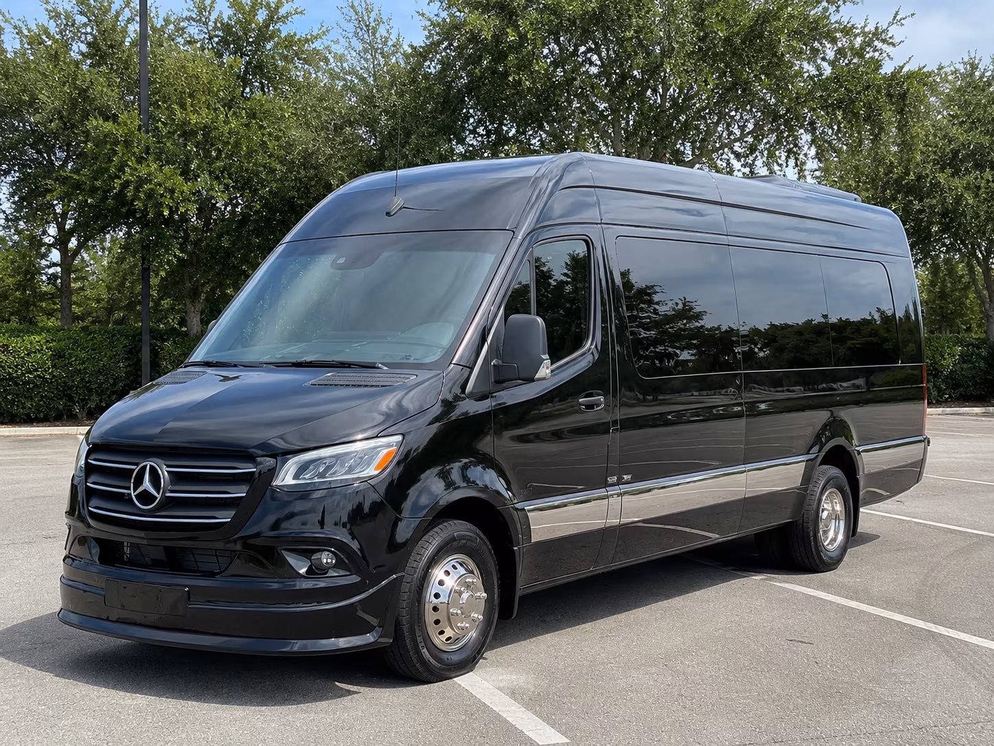 find the perfect transportation for your next wedding 4