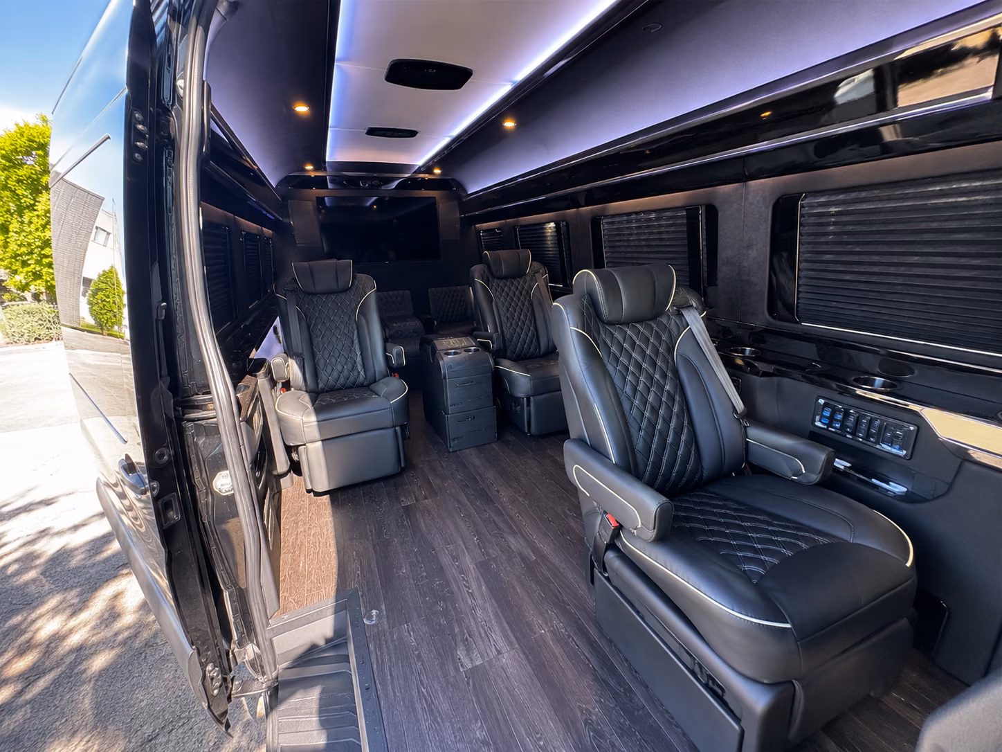 find the perfect transportation for your next wedding 5