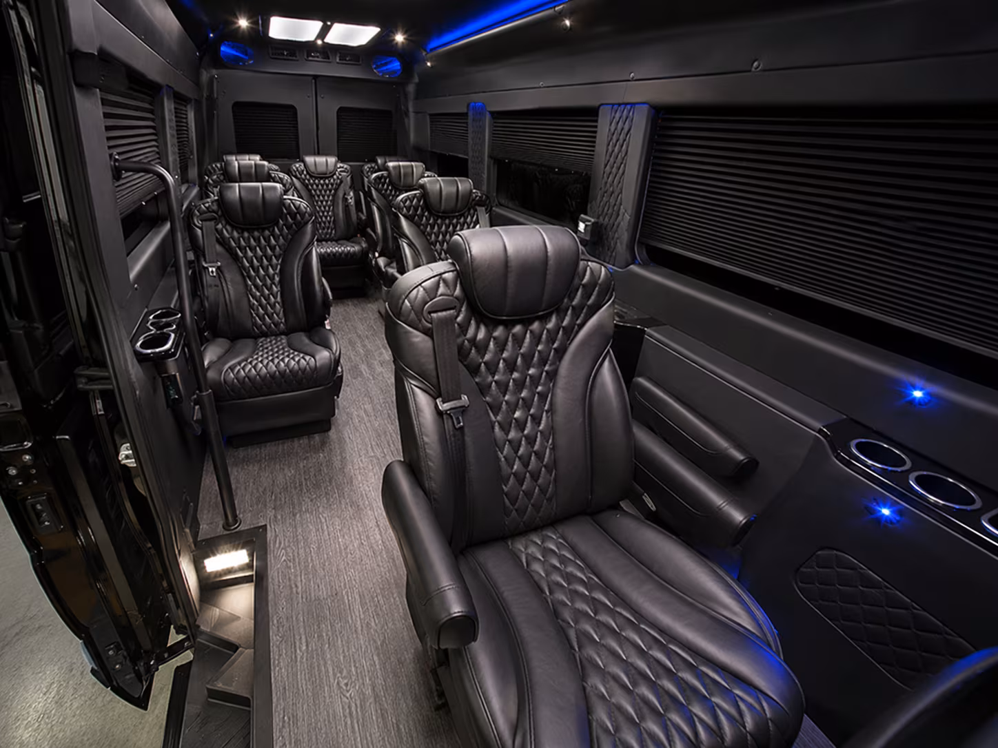 wilmington 10 passenger sprinter van interior
