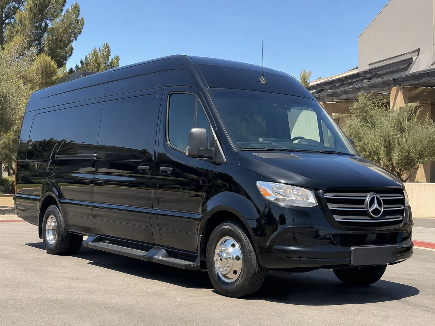 wilmington 15 passenger sprinter van